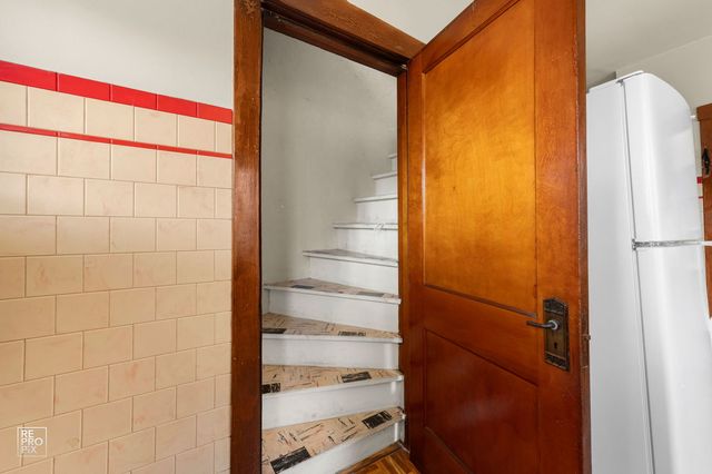1242 Highland Avenue, Berwyn, IL 60402