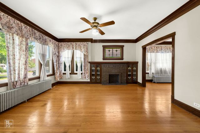 1242 Highland Avenue, Berwyn, IL 60402