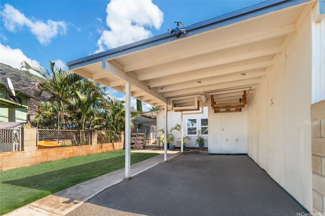 84-648 Kepue Street B, Waianae, HI 96792