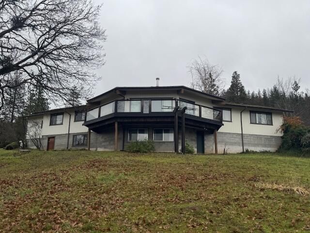 1751 Dragon Fly Lane, Ashland, OR 97520