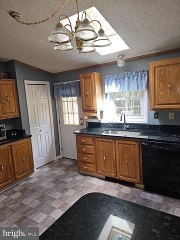 377 KILMER TRL, Albrightsville, PA 18210