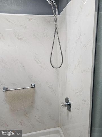 377 KILMER TRL, Albrightsville, PA 18210