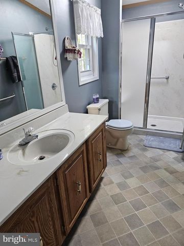 377 KILMER TRL, Albrightsville, PA 18210