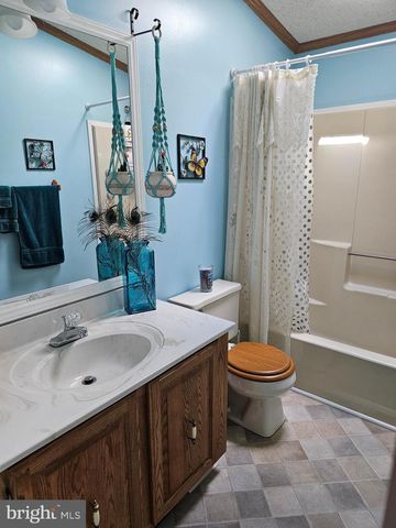 377 KILMER TRL, Albrightsville, PA 18210