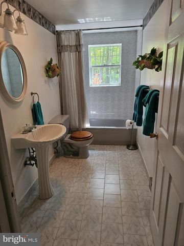 377 KILMER TRL, Albrightsville, PA 18210