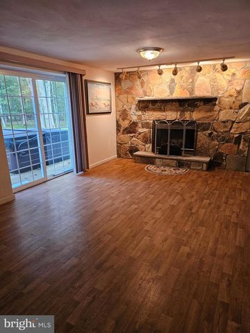 377 KILMER TRL, Albrightsville, PA 18210