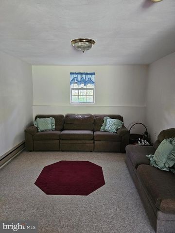 377 KILMER TRL, Albrightsville, PA 18210