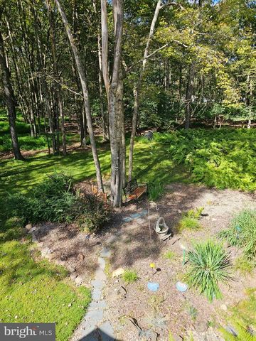 377 KILMER TRL, Albrightsville, PA 18210