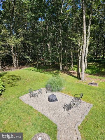 377 KILMER TRL, Albrightsville, PA 18210