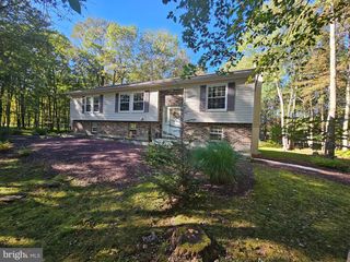 377 KILMER TRL, Albrightsville, PA 18210
