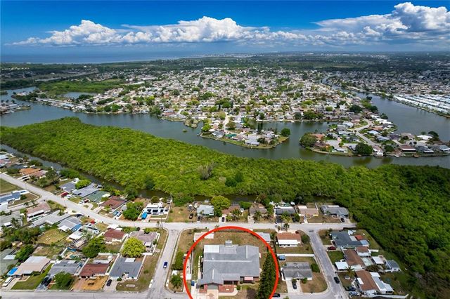 3421 SUPREME DRIVE, Holiday, FL 34691