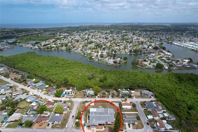 3421 SUPREME DRIVE, Holiday, FL 34691