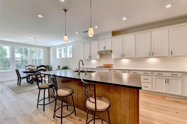 295 Conway Trail, Hoschton, GA 30548