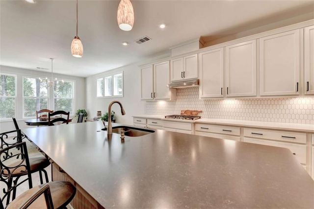 295 Conway Trail, Hoschton, GA 30548