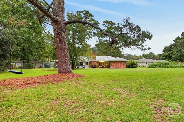 22 S Millward Road, Savannah, GA 31410