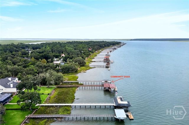 22 S Millward Road, Savannah, GA 31410