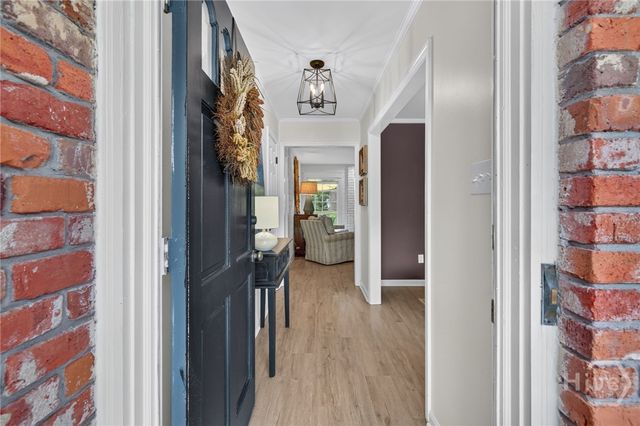 22 S Millward Road, Savannah, GA 31410