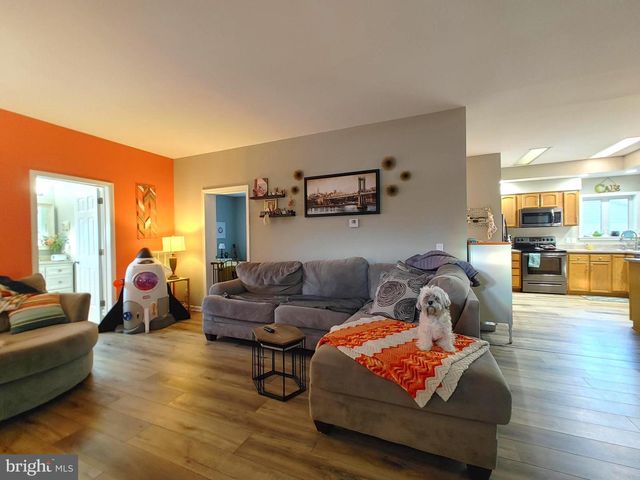 125 KINGS ORCHARD LN, Montross, VA 22520