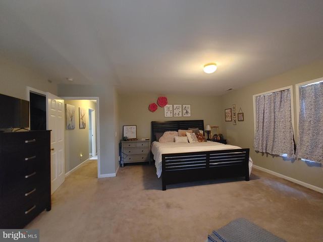 125 KINGS ORCHARD LN, Montross, VA 22520