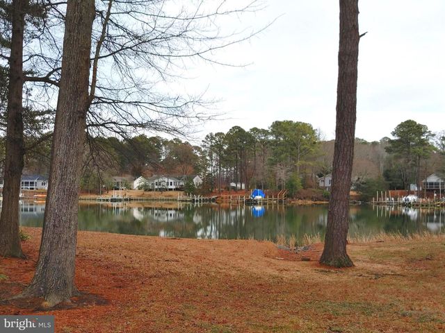 125 KINGS ORCHARD LN, Montross, VA 22520