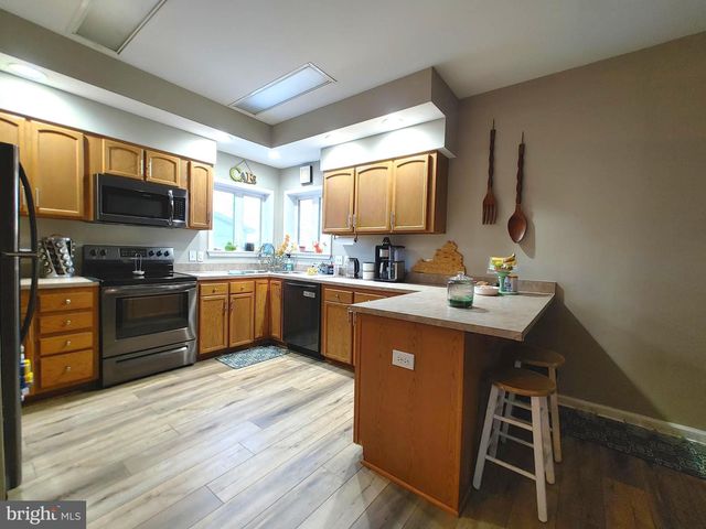 125 KINGS ORCHARD LN, Montross, VA 22520