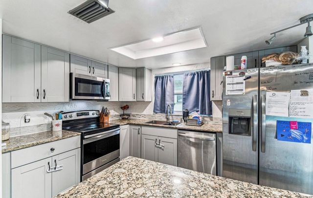 7112 VISTA WAY, Port Richey, FL 34668