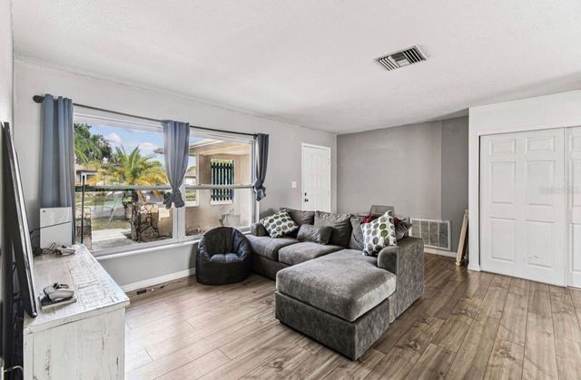 7112 VISTA WAY, Port Richey, FL 34668