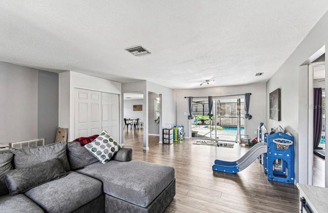 7112 VISTA WAY, Port Richey, FL 34668