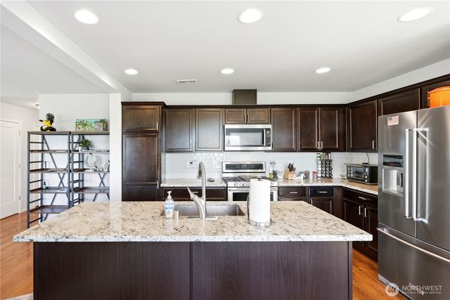 1822 73rd Avenue SE, Lake Stevens, WA 98258