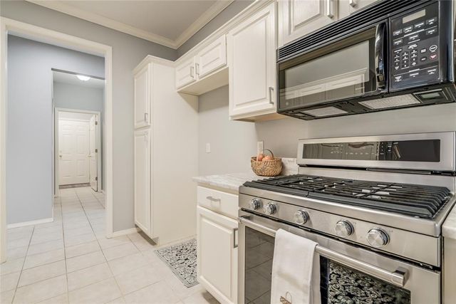 16016 Silverado Drive, Edmond, OK 73013