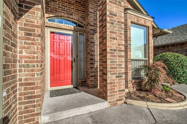 16016 Silverado Drive, Edmond, OK 73013