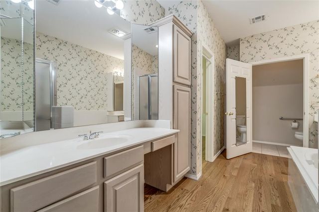 16016 Silverado Drive, Edmond, OK 73013