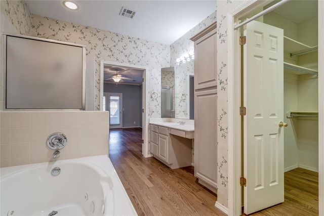 16016 Silverado Drive, Edmond, OK 73013