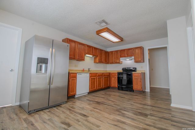 8038 Lazy Trail, San Antonio, TX 78250