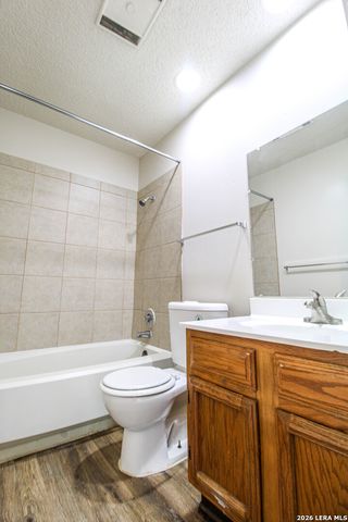 8038 Lazy Trail, San Antonio, TX 78250