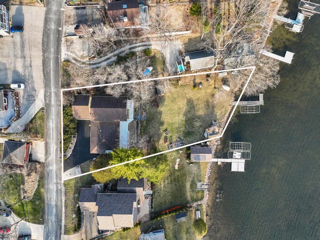 W2115 Beulah Heights ROAD, East Troy, WI 53120