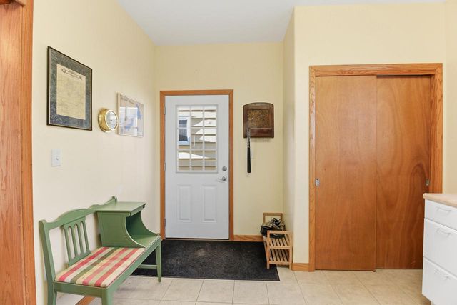 W2115 Beulah Heights ROAD, East Troy, WI 53120