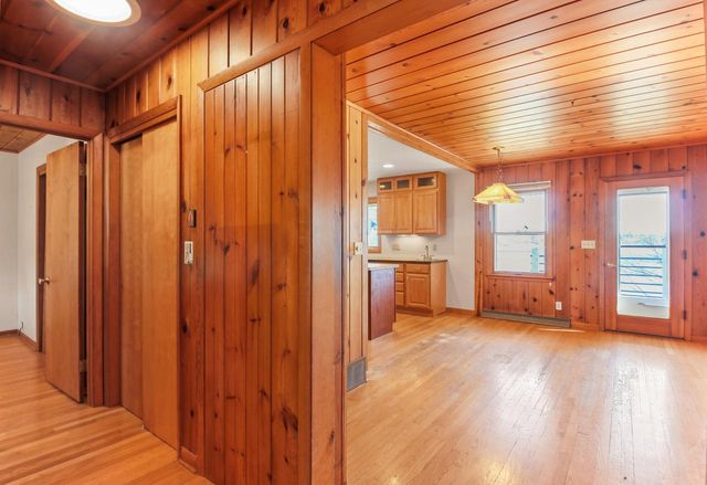 W2115 Beulah Heights ROAD, East Troy, WI 53120