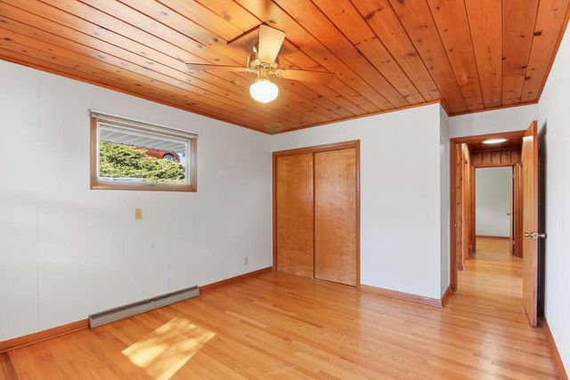 W2115 Beulah Heights ROAD, East Troy, WI 53120