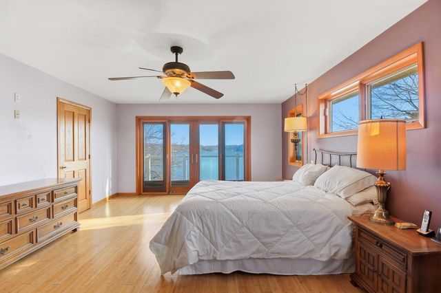 W2115 Beulah Heights ROAD, East Troy, WI 53120