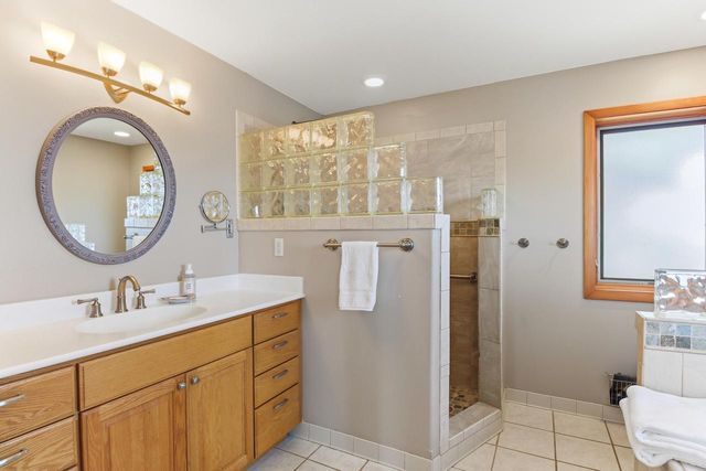 W2115 Beulah Heights ROAD, East Troy, WI 53120