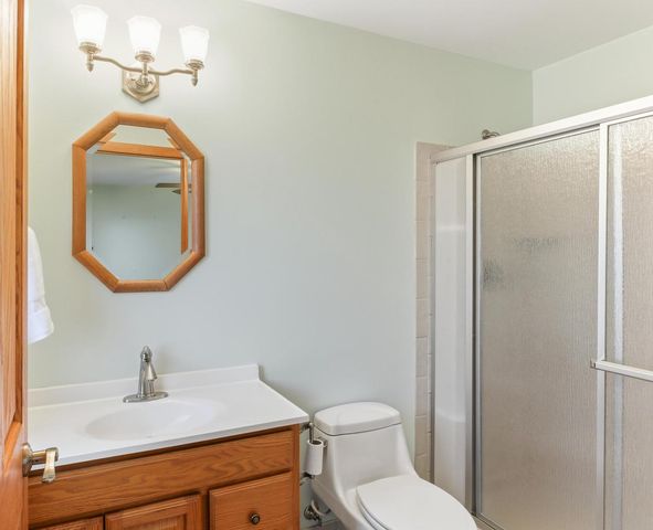 W2115 Beulah Heights ROAD, East Troy, WI 53120