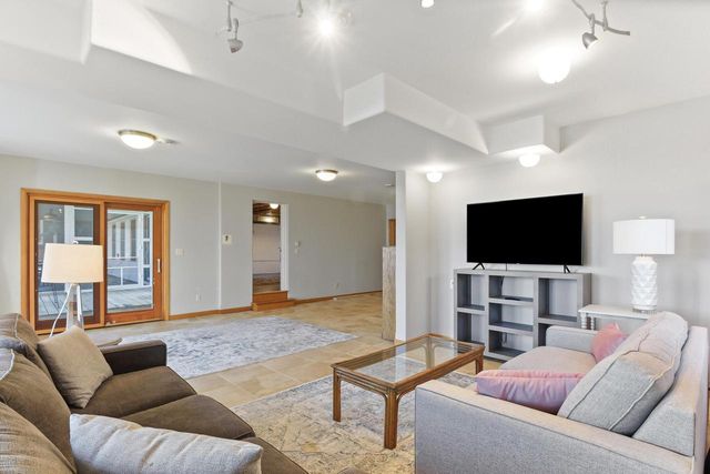 W2115 Beulah Heights ROAD, East Troy, WI 53120