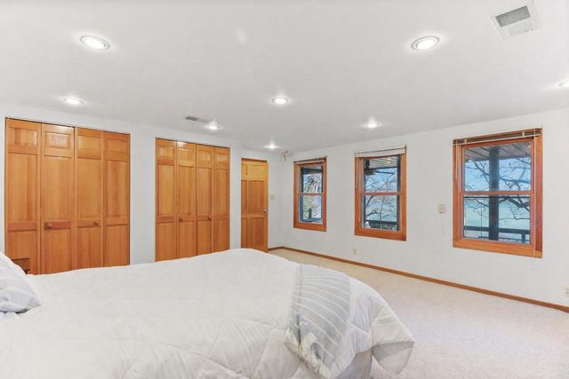 W2115 Beulah Heights ROAD, East Troy, WI 53120