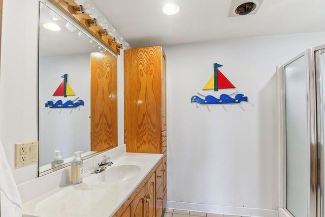 W2115 Beulah Heights ROAD, East Troy, WI 53120