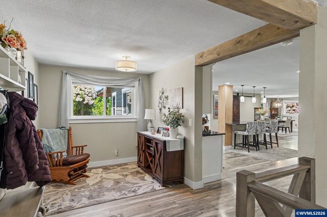 8131 Pudding Creek Dr SE, Salem, OR 97317