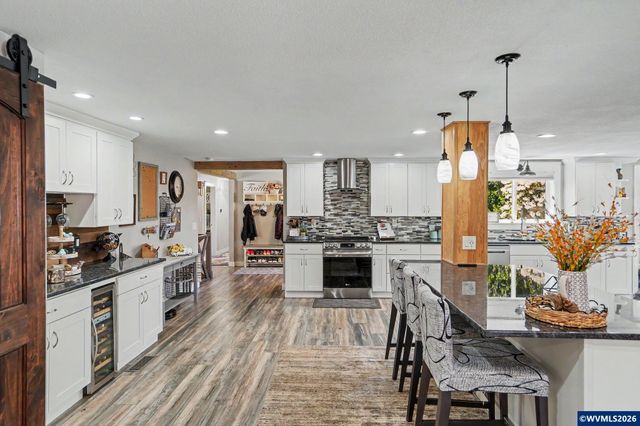 8131 Pudding Creek Dr SE, Salem, OR 97317