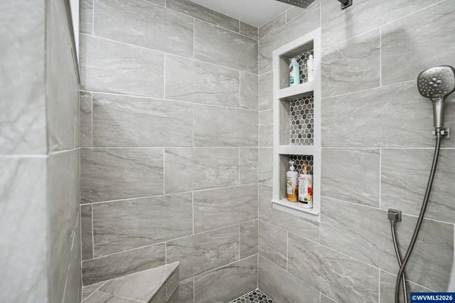 8131 Pudding Creek Dr SE, Salem, OR 97317