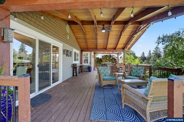 8131 Pudding Creek Dr SE, Salem, OR 97317