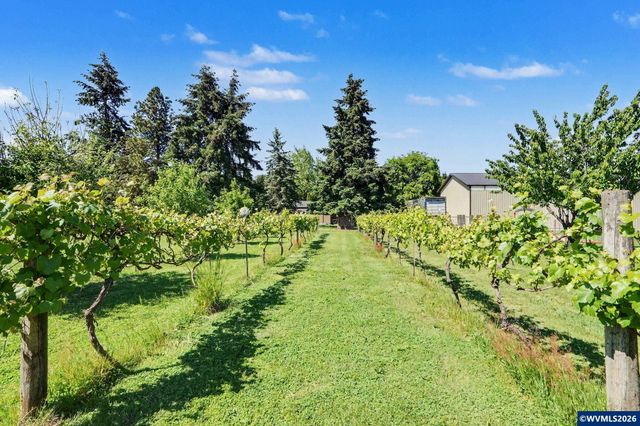 8131 Pudding Creek Dr SE, Salem, OR 97317